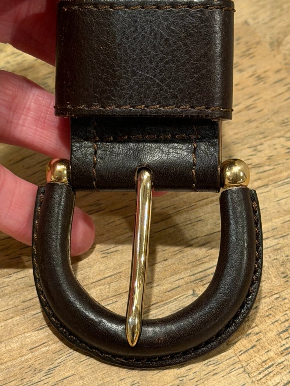 Banana Republic Dark Brown Italian Leather Belt - Minimalist Buckle, Size Medium - Picture 2 of 7